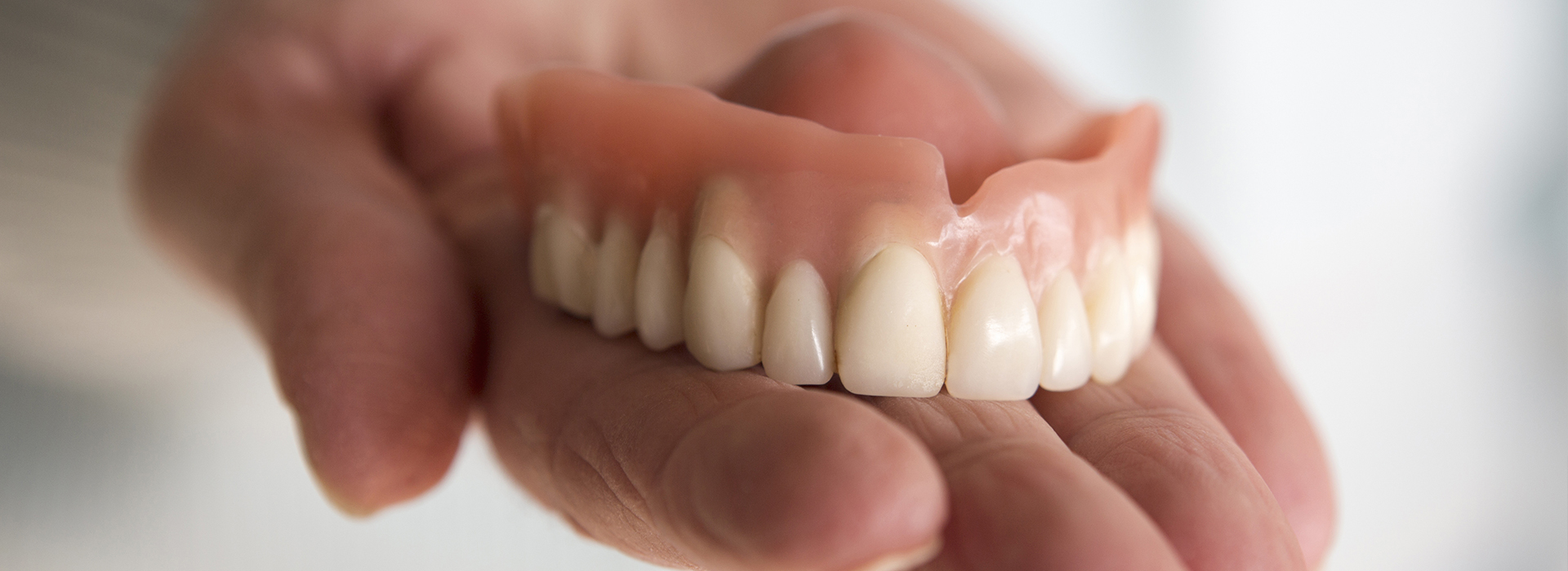 Scott E. Learn, DMD | Night Guards, Cosmetic Dentistry and Extractions